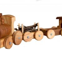 Image of Large Train with 3 Wagons